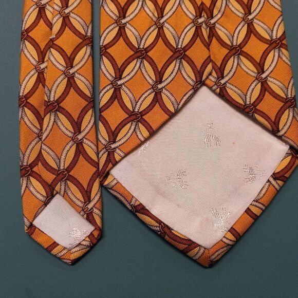 Brooks Brothers Silk Yellow, Cream and Brown Buckle Tie - Picture 5 of 5